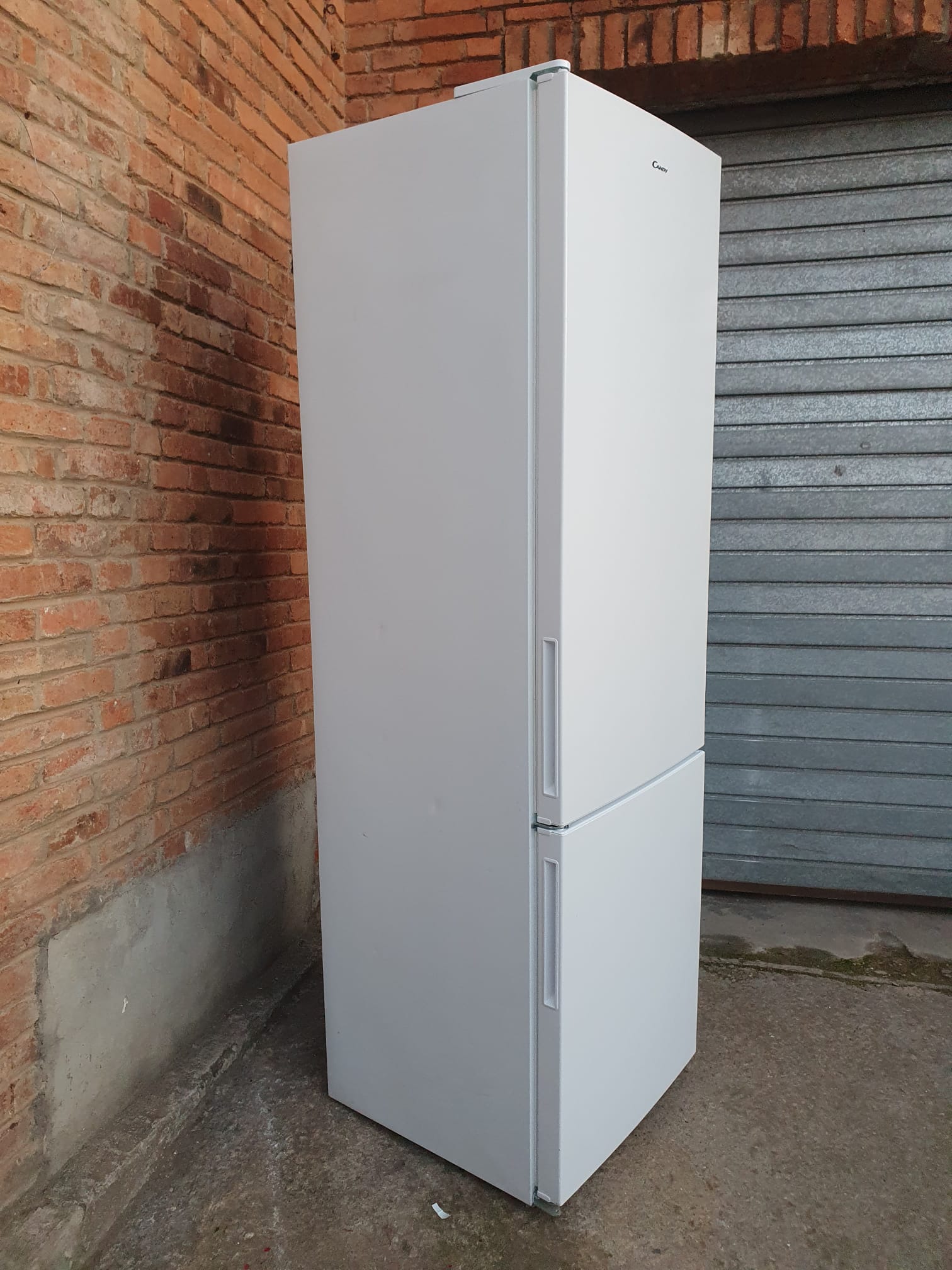 nevera candy parte trasera abierta 1 u.